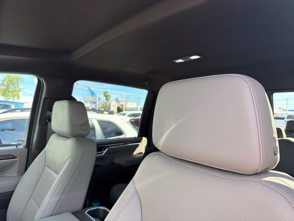 Certified 2025 Chevrolet Silverado 2500 LTZ w/ LTZ Convenience Package RWD image 4