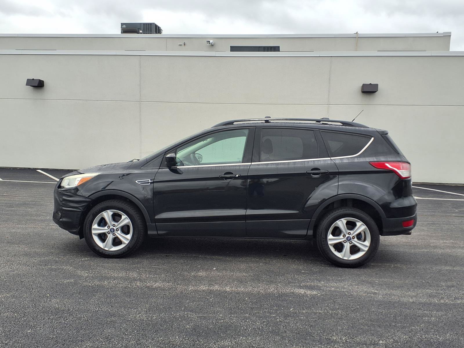 Used 2013 Ford Escape SE FWD image 8