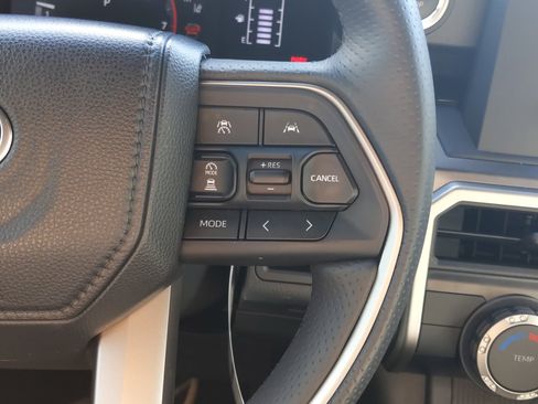 Used 2025 Toyota 4Runner SR5 image 19