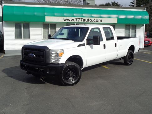 Used 2013 Ford F250 XL image 1