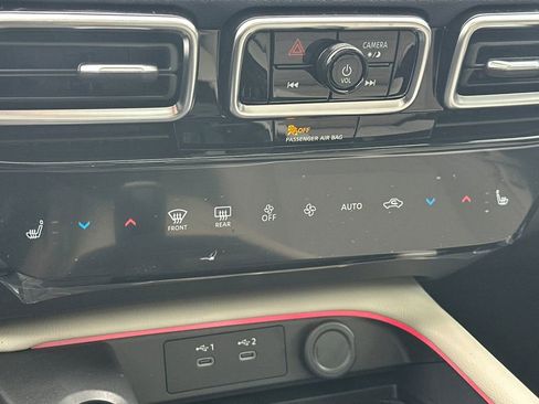New 2026 Nissan Sentra SL w/ Floor Mat Package FWD image 19