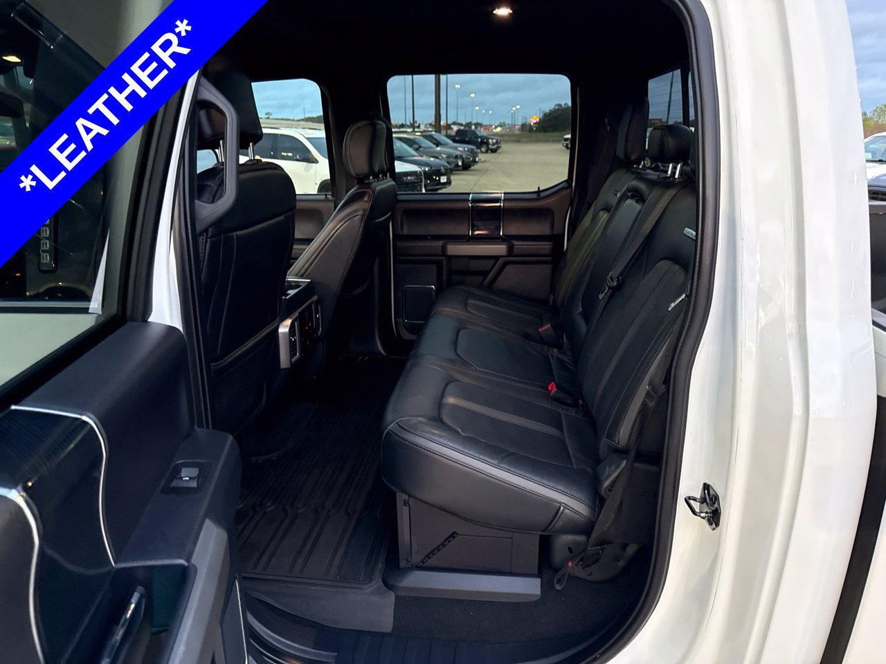 Used 2022 Ford F350 Platinum w/ FX4 Off-Road Package AWD/4WD image 6
