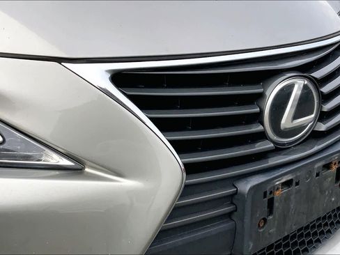 Used 2016 Lexus IS 300 AWD image 29