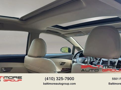 Used 2010 Toyota Venza AWD image 27
