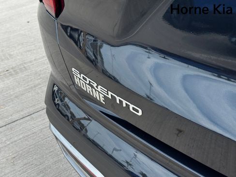 Certified 2023 Kia Sorento SX Prestige image 28