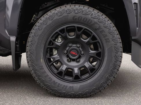 New 2026 Toyota Tacoma TRD Sport AWD/4WD image 4