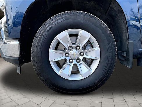 Used 2020 Chevrolet Silverado 1500 LT w/ Texas Edition image 8