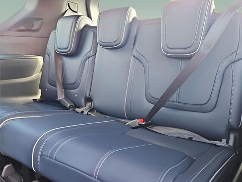 New 2026 INFINITI QX80 4WD w/ Sport Exterior Package image 11