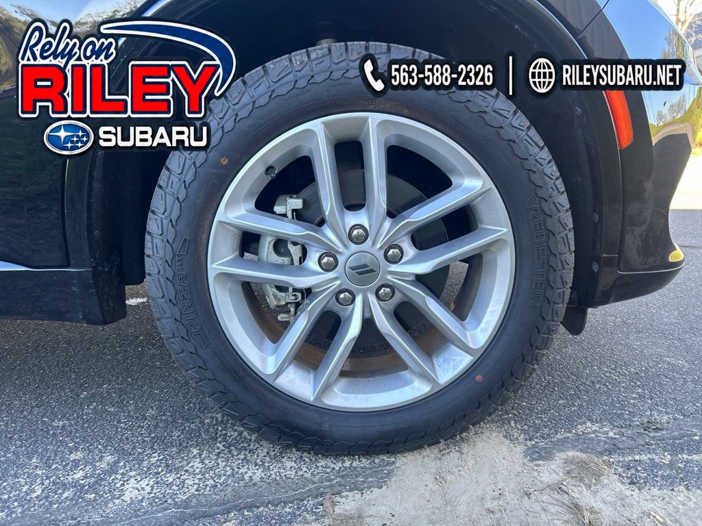 Used 2023 Dodge Durango GT AWD/4WD image 13