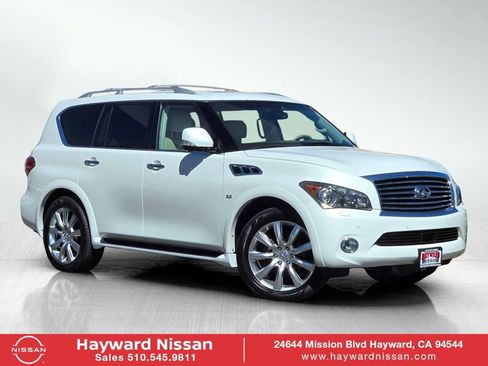 Used 2014 INFINITI QX80 4WD w/ Deluxe Touring Package image 1