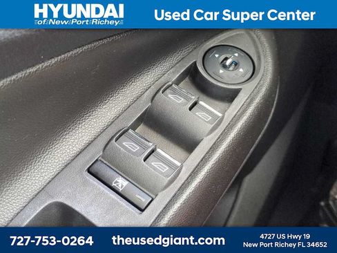 Used 2013 Ford Escape Titanium w/ Parking Technology Pkg FWD image 25