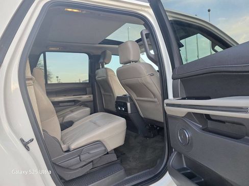 Used 2020 Ford Expedition Max XLT w/ Equipment Group 202A image 21