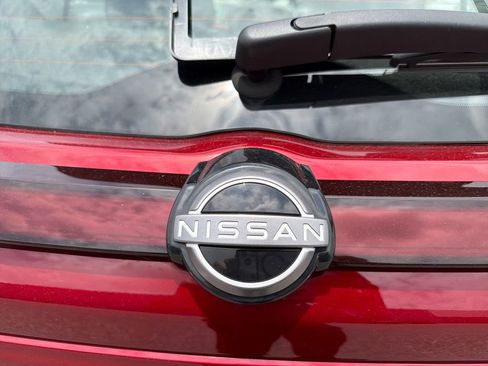 Used 2024 Nissan Kicks SR w/ SR Premium Package FWD image 20