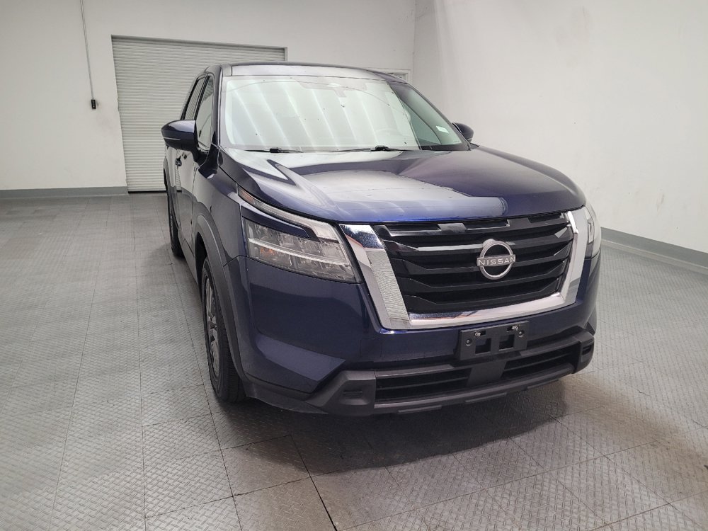 Used 2022 Nissan Pathfinder S AWD/4WD image 14
