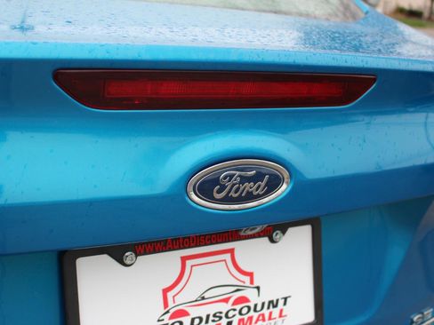 Used 2015 Ford Focus SE image 40