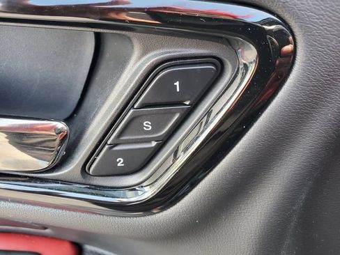 Used 2022 Dodge Durango R/T AWD/4WD image 7
