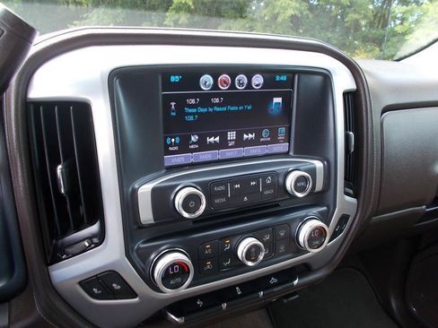 Used 2017 GMC Sierra 1500 SLT w/ SLT Premium Package AWD/4WD image 32