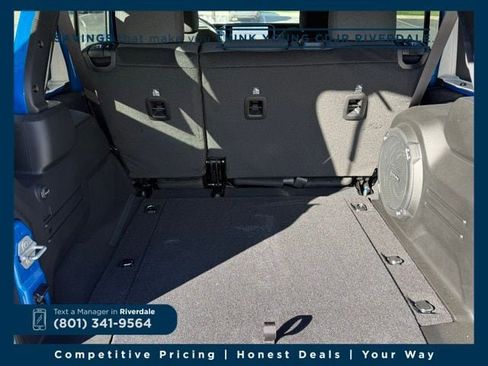 New 2025 Jeep Wrangler Unlimited Rubicon w/ Steel Bumper Group image 29