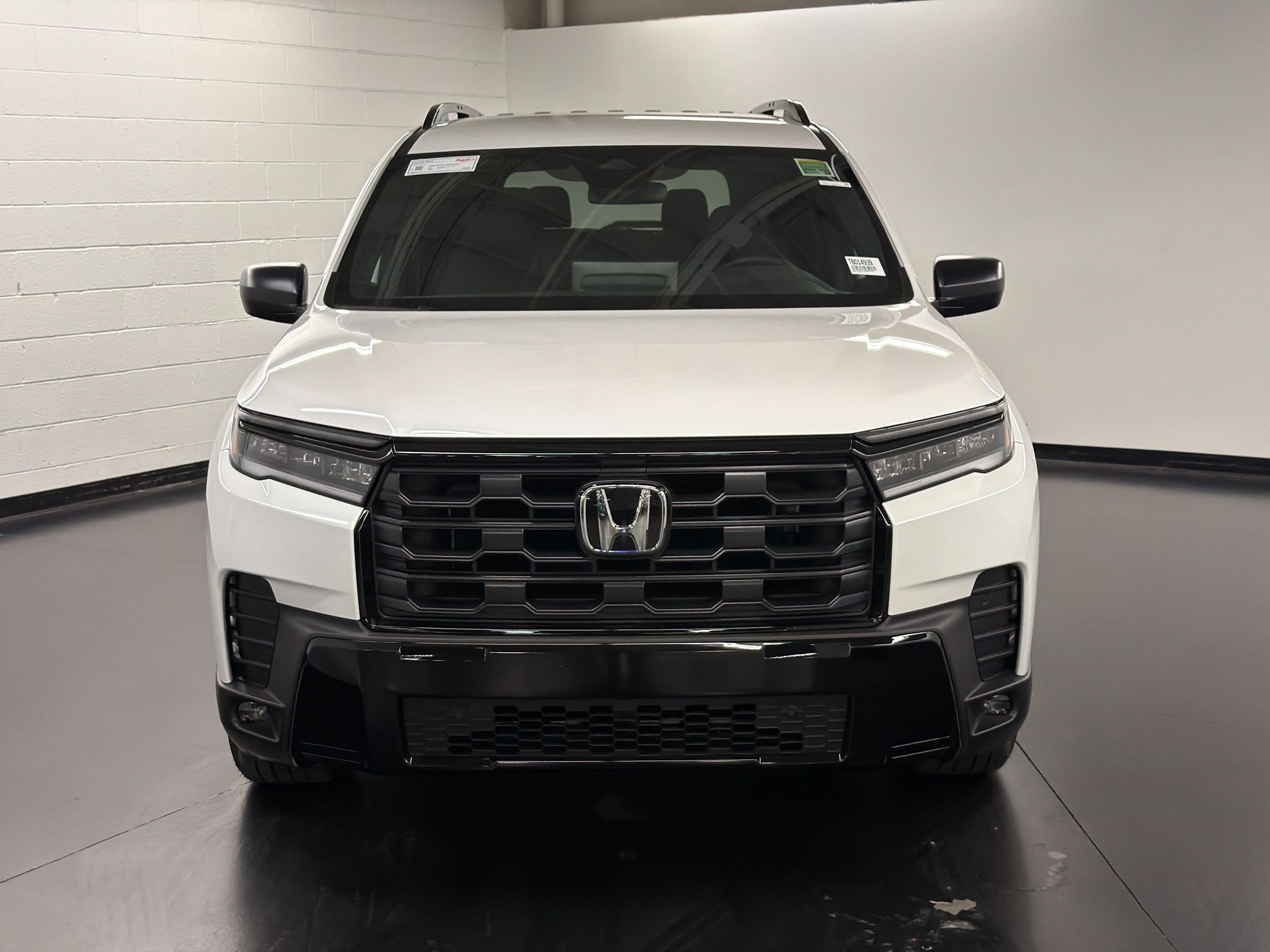 New 2026 Honda Pilot Sport image 6