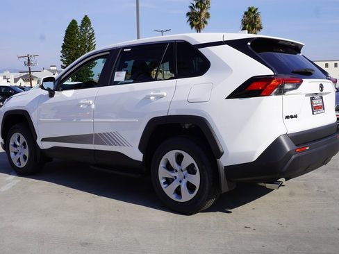 New 2025 Toyota RAV4 LE image 6