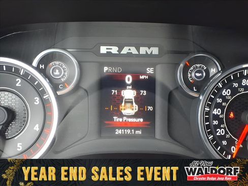 Used 2024 RAM 3500 Tradesman image 20