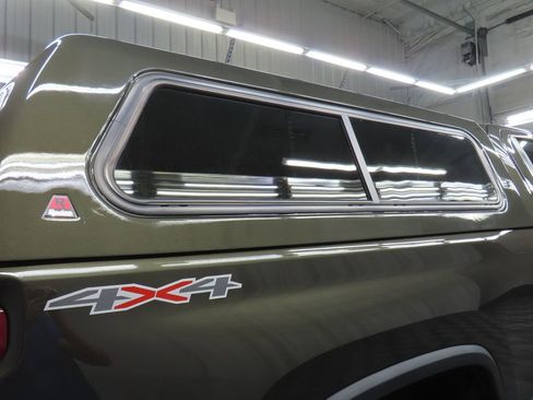 Used 2023 Chevrolet Silverado 2500 Custom w/ Gooseneck/5TH Wheel Package AWD/4WD image 30