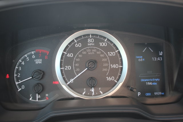 Used 2022 Toyota Corolla LE FWD image 16