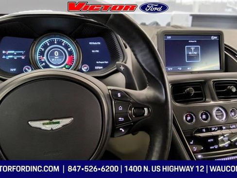 Used 2019 Aston Martin DB11 Volante image 9
