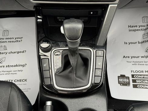 Used 2023 Kia Seltos EX image 39