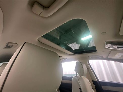 Used 2023 Genesis GV80 2.5T w/ Prestige 20" Package image 23