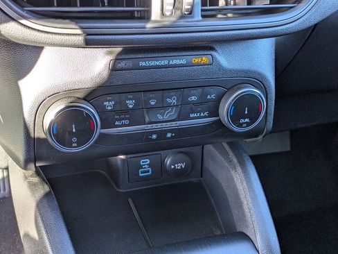 Used 2023 Ford Escape Active image 24