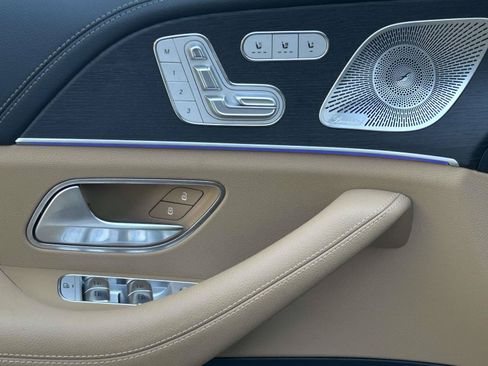 Certified 2025 Mercedes-Benz GLE 450e 4MATIC image 17