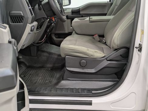 Used 2019 Ford F250 XL w/ STX Appearance Package AWD/4WD image 6