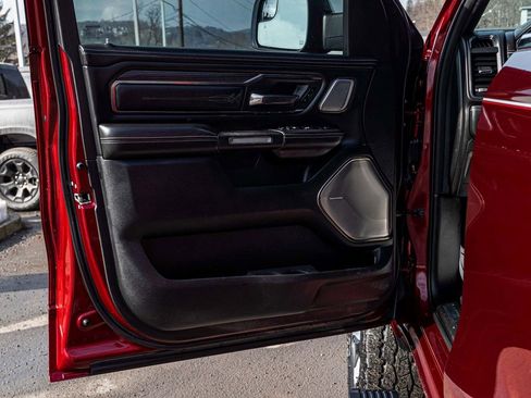 Used 2019 RAM 1500 Limited image 11