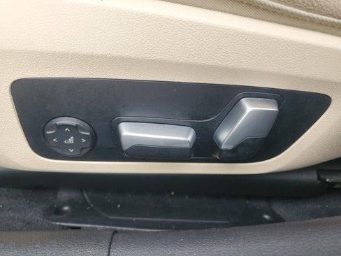 Used 2022 BMW 330i xDrive Sedan image 18