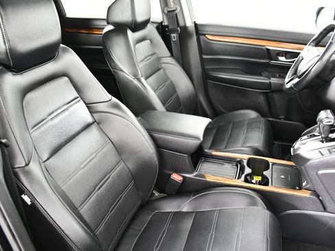 Used 2020 Honda CR-V Touring image 44
