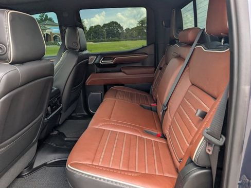 Used 2023 GMC Sierra 1500 Denali Ultimate AWD/4WD image 14