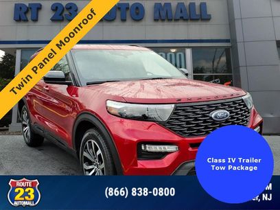 Certified 2022 Ford Explorer ST-Line w/ Class IV Trailer Tow Package