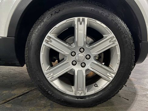 Used 2015 Land Rover Range Rover Evoque Pure Plus image 9