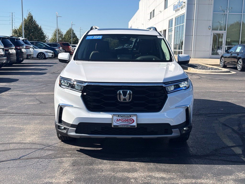 Certified 2025 Honda Pilot Elite image 5