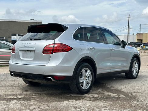 Used 2013 Porsche Cayenne AWD/4WD image 7