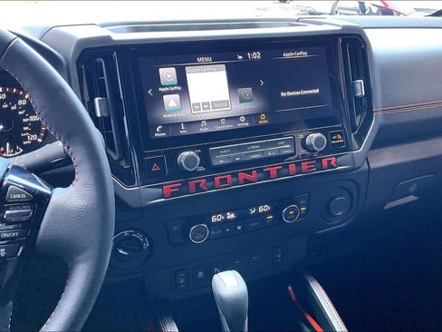 Used 2026 Nissan Frontier PRO-4X AWD/4WD image 10