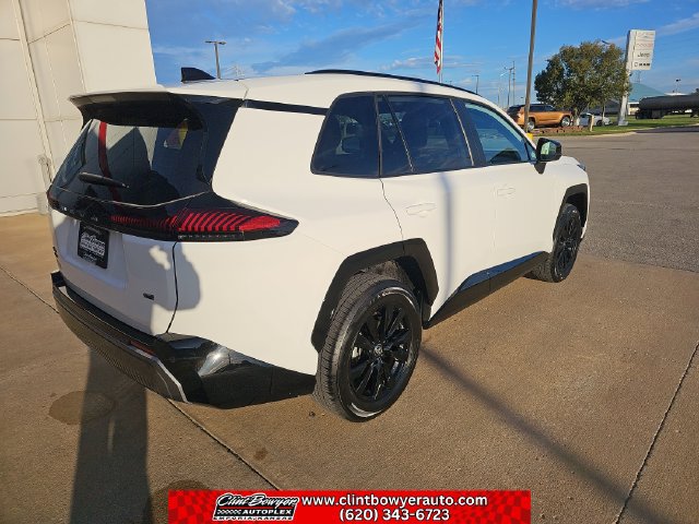 Used 2026 Toyota RAV4 SE AWD/4WD image 5