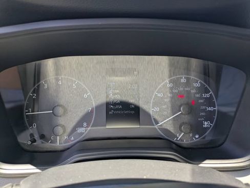 Used 2025 Toyota Corolla Cross L FWD image 26