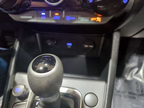 Certified 2023 Hyundai Kona SE FWD image 20