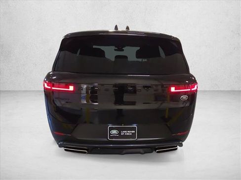 Used 2023 Land Rover Range Rover Sport SE AWD/4WD image 6