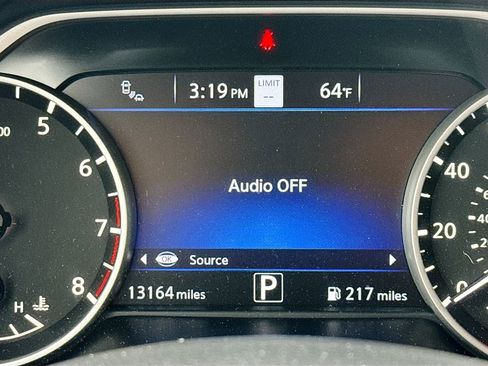 Used 2024 Nissan Murano SL image 17