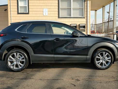 Used 2025 MAZDA CX-30 AWD 2.5 S w/ Preferred Package image 4