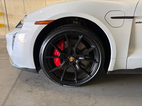 Certified 2023 Porsche Taycan GTS AWD/4WD image 18
