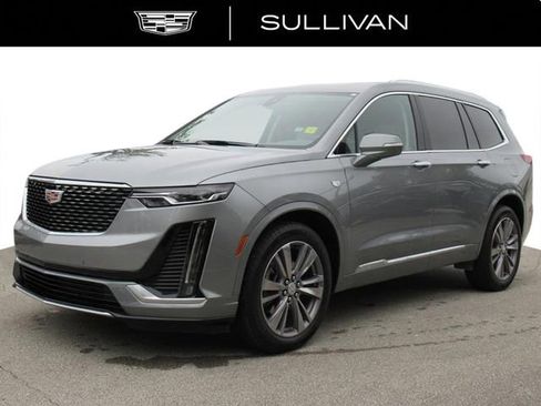 Certified 2024 Cadillac XT6 Premium Luxury image 3